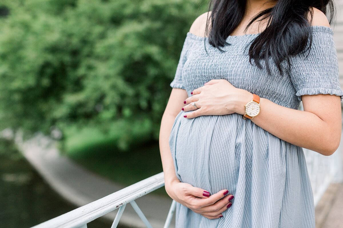 Boston Public Garden Maternity Photos | Nada + Brandon ...